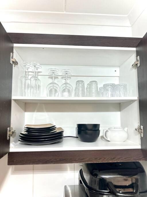 Apartment Caline-v Luxury Front Flat