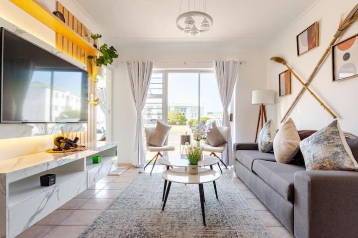 Apartment Caline-v Luxury Front Flat
