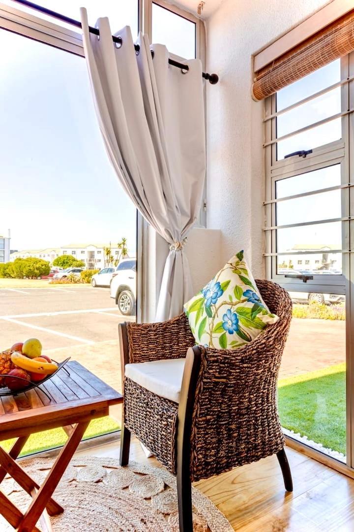 Apartment Caline-v Luxury Front Flat Cape Town